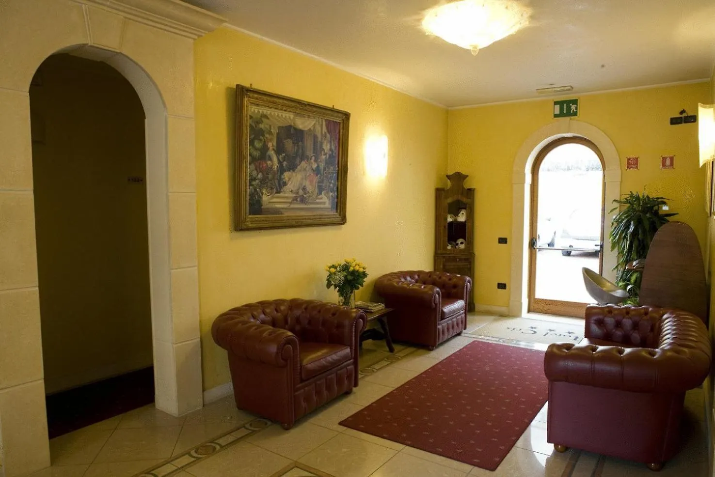 ***  Hotel Cris Mestre Italy