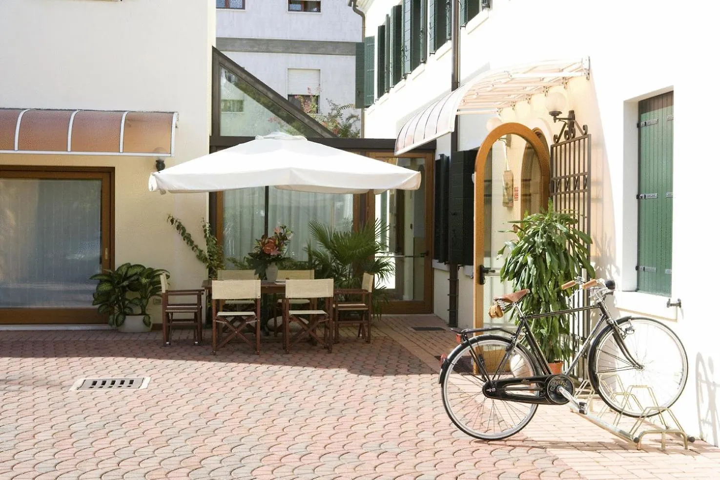 Hotel Cris Mestre