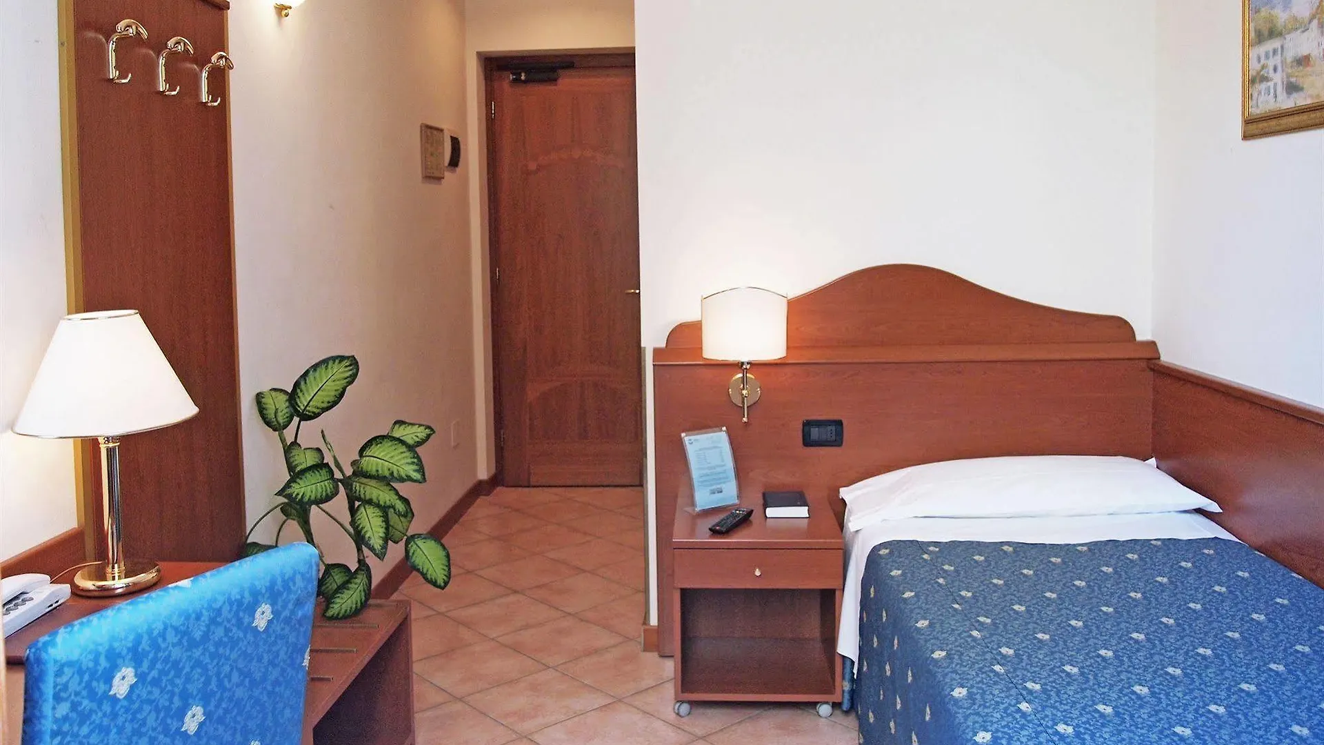 Hotel Cris Mestre